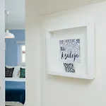 Boutique - O House Hills Bed & Breakfast 4*