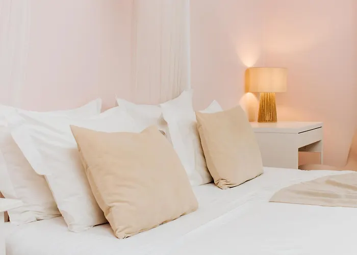 Boutique - O House Hills לינה וארוחת בוקר 4*