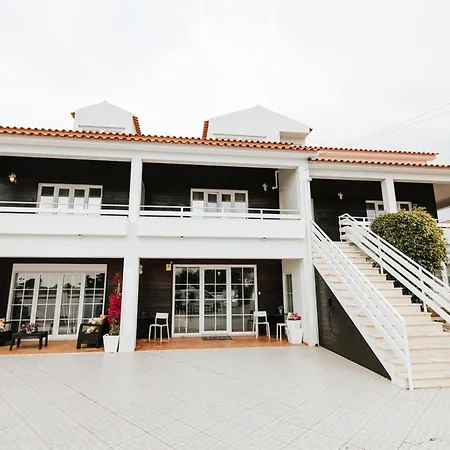 Couette-café Boutique - O House Hills Ericeira
