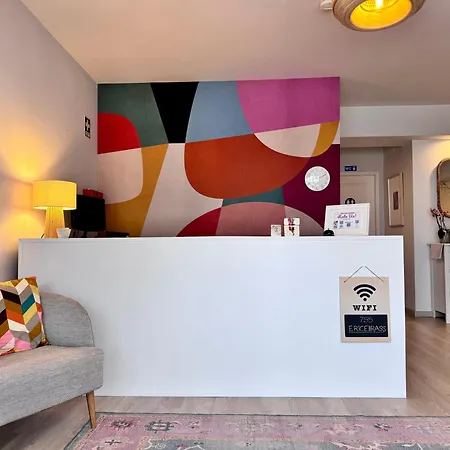 Bed and Breakfast Boutique - O House Hills 4*