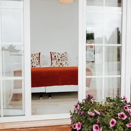 Couette-café Boutique - O House Hills Ericeira