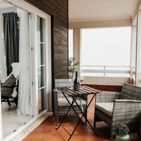 Bed and breakfast Boutique - O House Hills *