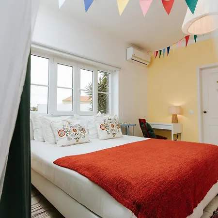 Couette-café Boutique - O House Hills