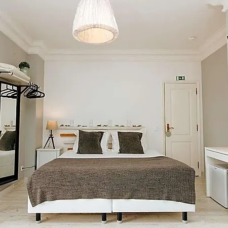 Bed & Breakfast Boutique - O House Hills 4*