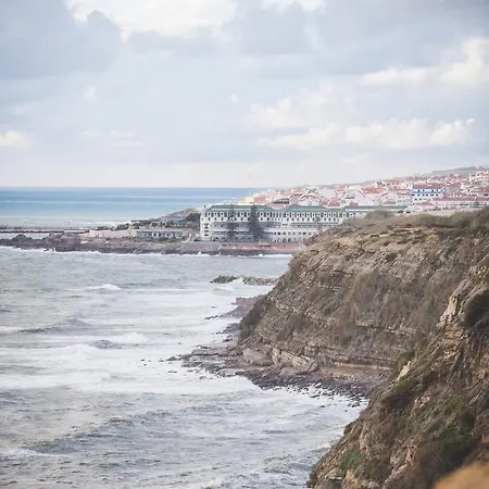 Bed & Breakfast Boutique - O House Hills