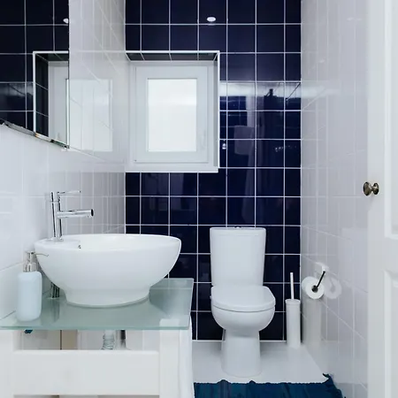 Bed & Breakfast Boutique - O House Hills 4*