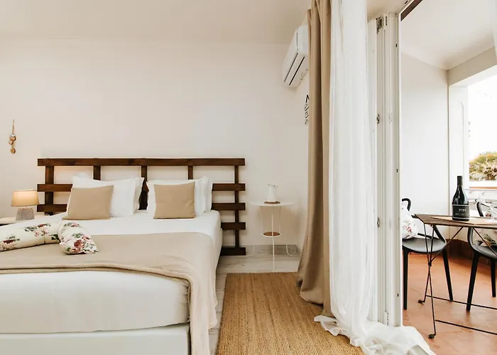 Boutique - O House Hills Couette-café 4*