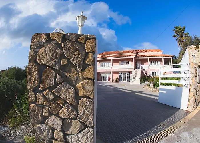 Boutique - O House Hills 4*