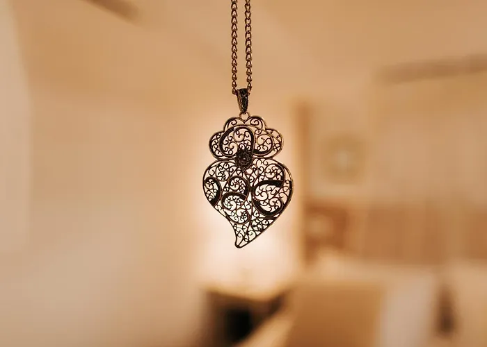 Couette-café Boutique - O House Hills